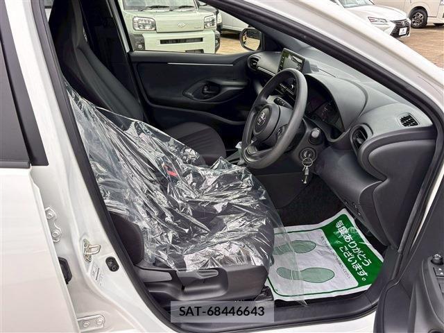 Toyota YARIS 2023-02 7331546-17