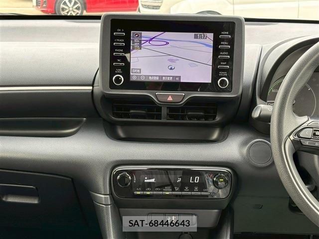 Toyota YARIS 2023-02 7331546-22