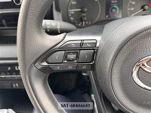 Toyota YARIS 2023-02 7331546-26