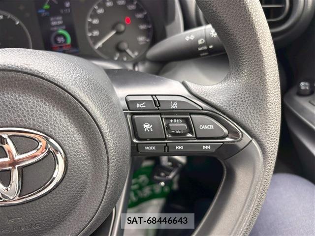 Toyota YARIS 2023-02 7331546-27