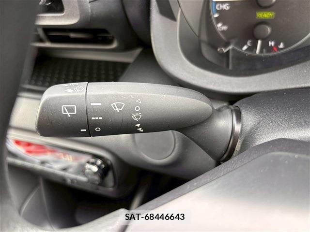 Toyota YARIS 2023-02 7331546-28