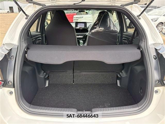 Toyota YARIS 2023-02 7331546-7