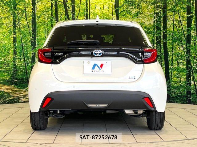 Toyota YARIS 2021-02 7360707-14