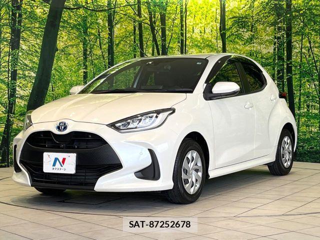 Toyota YARIS 2021-02 7360707-19