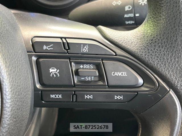 Toyota YARIS 2021-02 7360707-4
