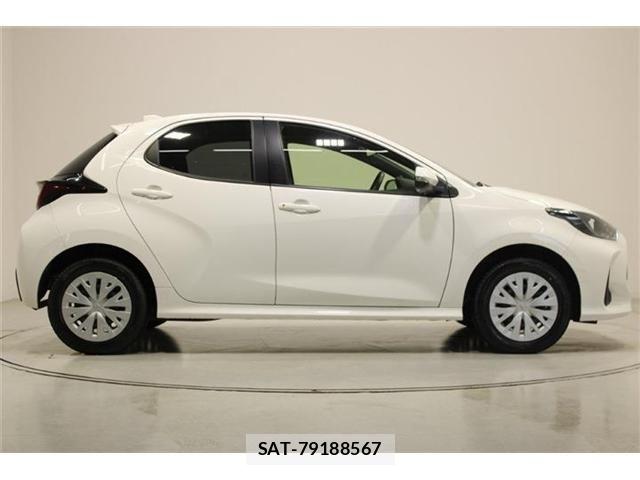 Toyota YARIS 2024-02 7360711-12