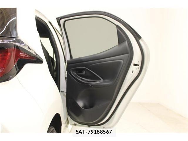 Toyota YARIS 2024-02 7360711-29