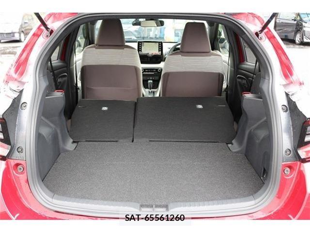 Toyota YARIS 2020-03 7360710-17
