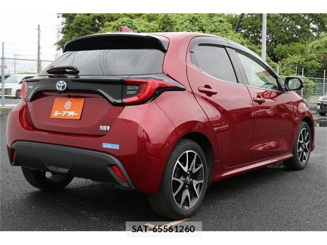 Toyota YARIS 2020-03 7360710-20