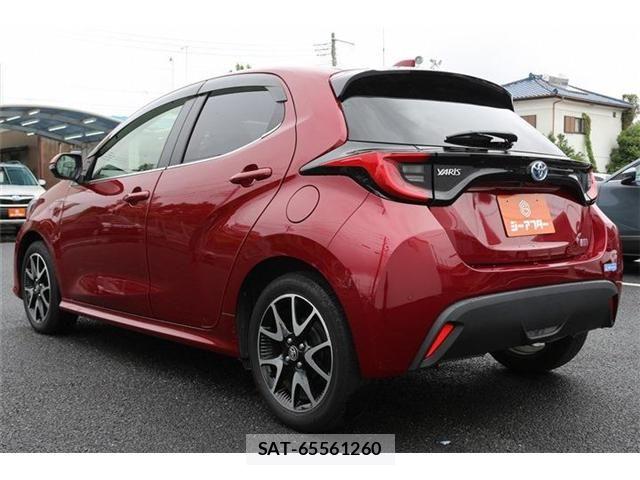 Toyota YARIS 2020-03 7360710-21