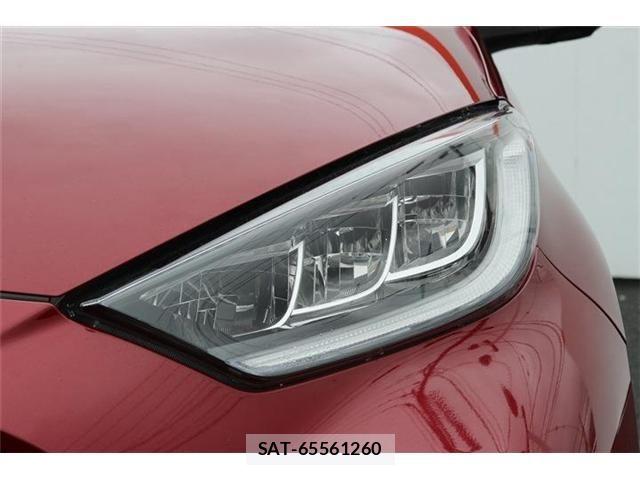 Toyota YARIS 2020-03 7360710-23