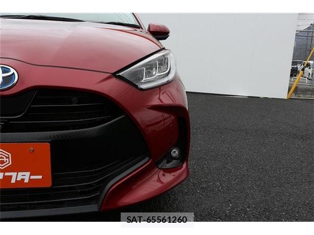 Toyota YARIS 2020-03 7360710-25