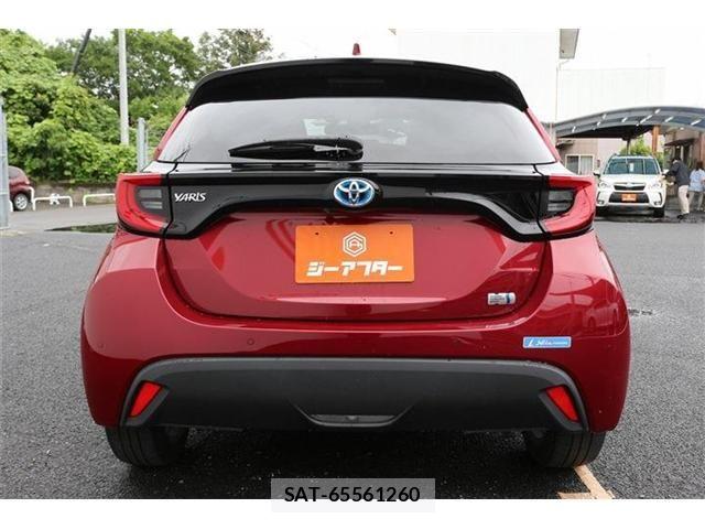 Toyota YARIS 2020-03 7360710-7