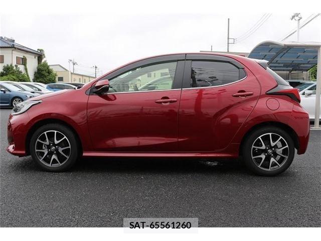 Toyota YARIS 2020-03 7360710-8