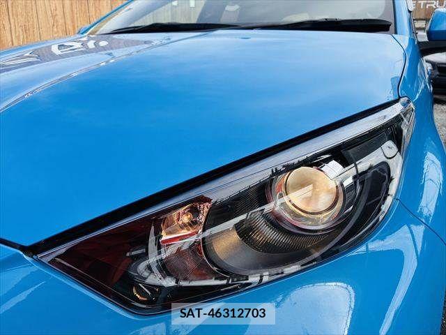 Toyota YARIS 2022-09 7360705-12