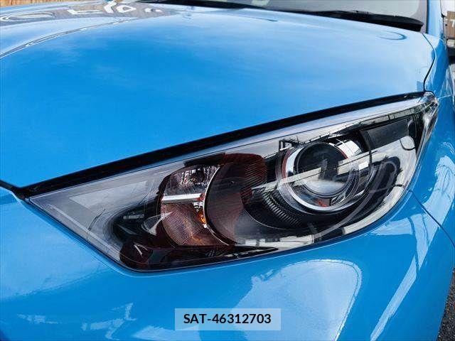 Toyota YARIS 2022-09 7360705-21