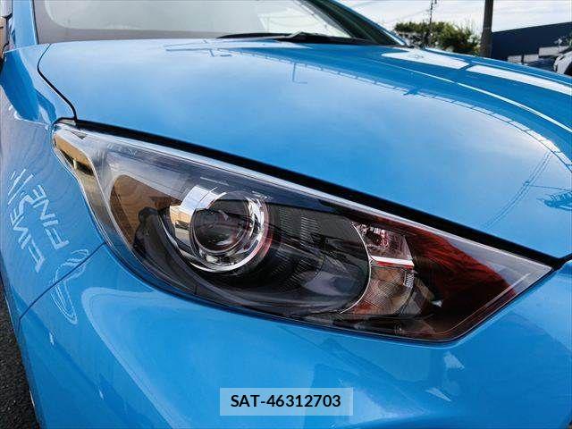 Toyota YARIS 2022-09 7360705-22