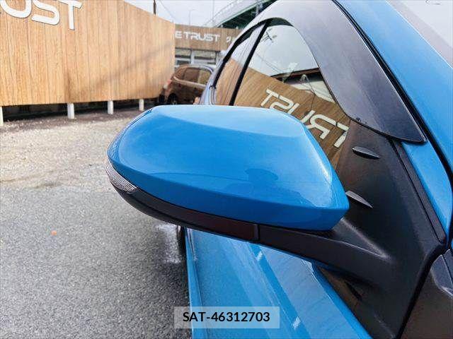 Toyota YARIS 2022-09 7360705-24