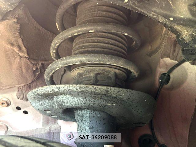 Toyota YARIS 2020-09 7360706-17