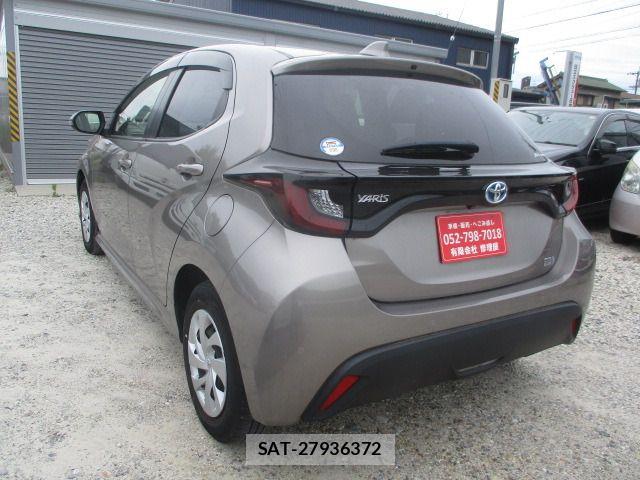 Toyota YARIS 2021-06 7395085-4