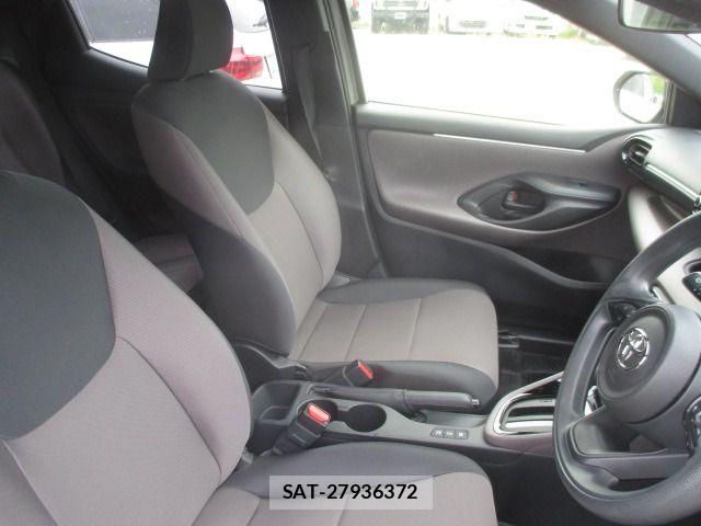 Toyota YARIS 2021-06 7395085-7