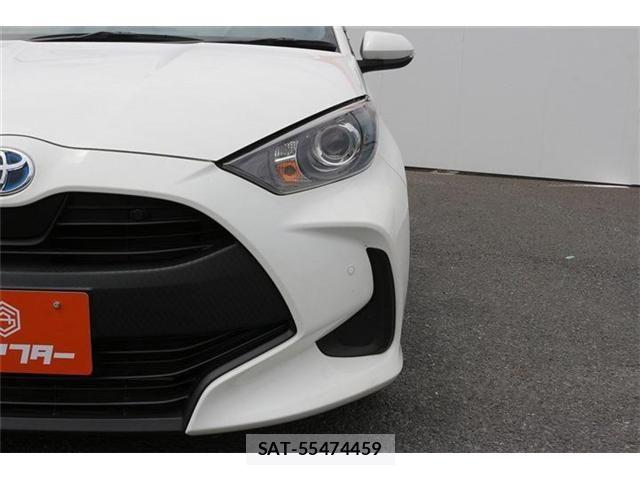 Toyota YARIS 2023-05 7395083-27