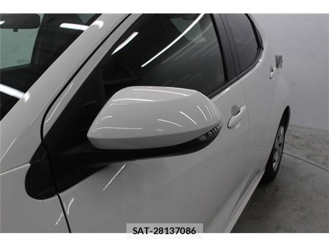Toyota YARIS 2024-09 7395082-14