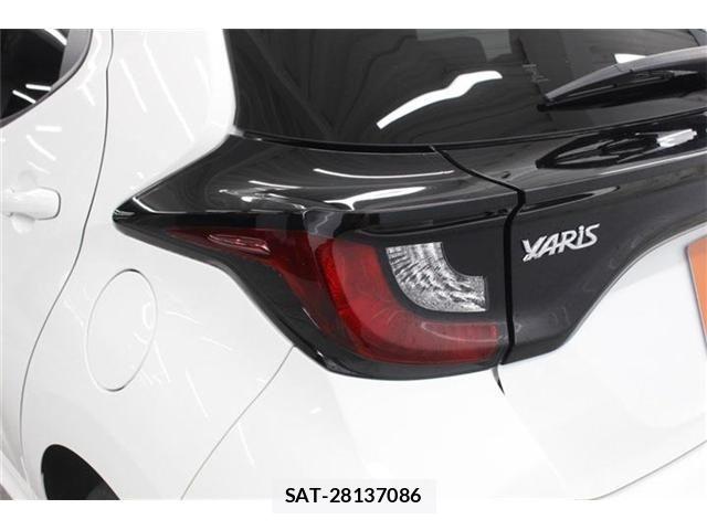 Toyota YARIS 2024-09 7395082-15