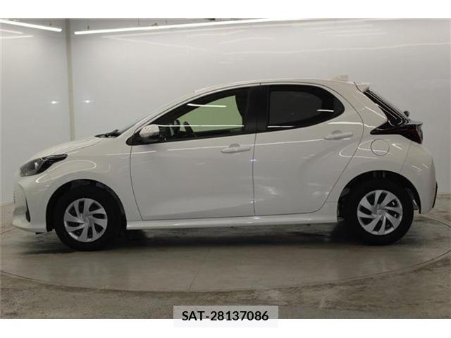 Toyota YARIS 2024-09 7395082-7