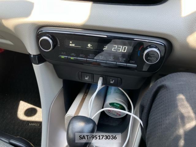 Toyota YARIS 2020-02 7459192-12