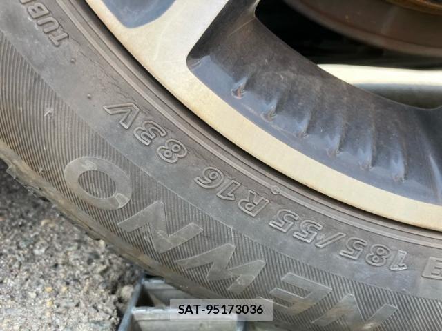 Toyota YARIS 2020-02 7459192-4