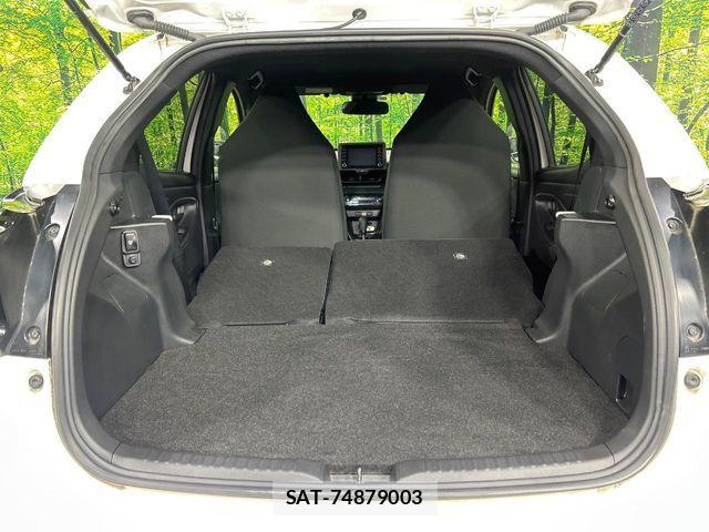 Toyota YARIS 2023-05 7459185-11