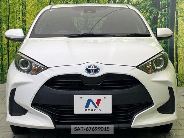 Toyota YARIS 2021-03 7459190-13