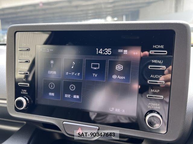 Toyota YARIS 2022-08 7459193-29