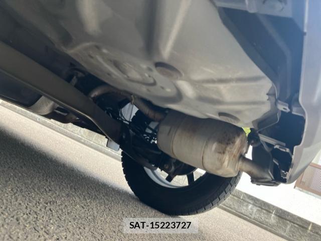 Toyota YARIS 2020-07 7459188-14