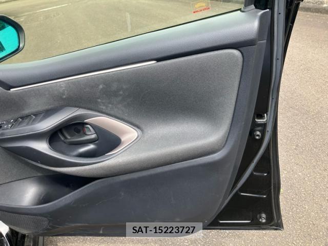 Toyota YARIS 2020-07 7459188-17