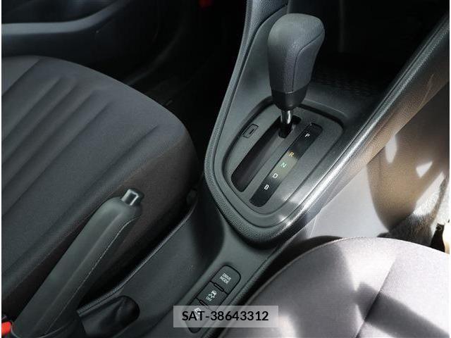 Toyota YARIS 2023-02 7459187-9