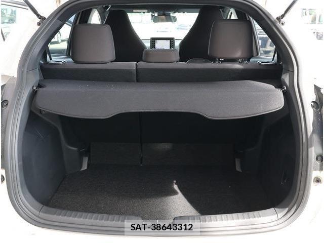 Toyota YARIS 2023-02 7459187-17