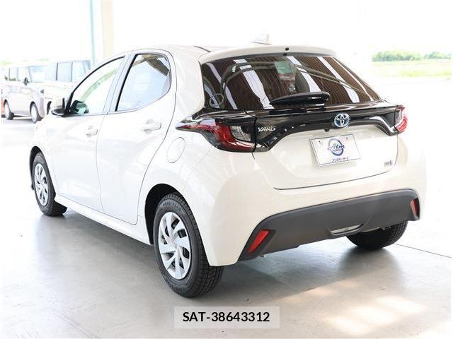 Toyota YARIS 2023-02 7459187-22