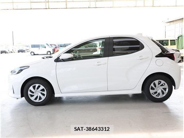 Toyota YARIS 2023-02 7459187-23