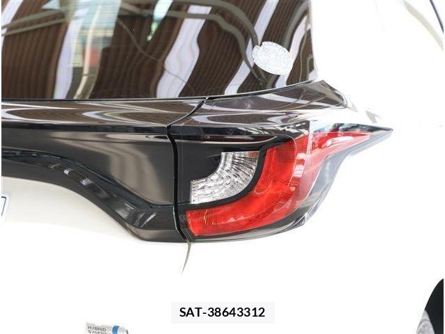 Toyota YARIS 2023-02 7459187-25