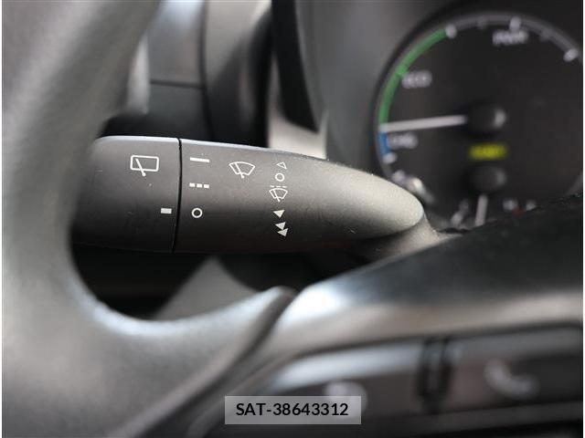 Toyota YARIS 2023-02 7459187-29