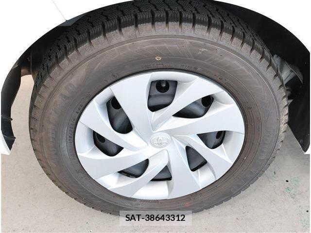 Toyota YARIS 2023-02 7459187-8