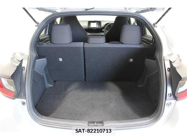 Toyota YARIS 2024-01 7459191-28