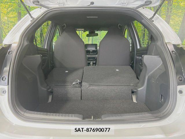 Toyota YARIS 2023-07 7459184-10
