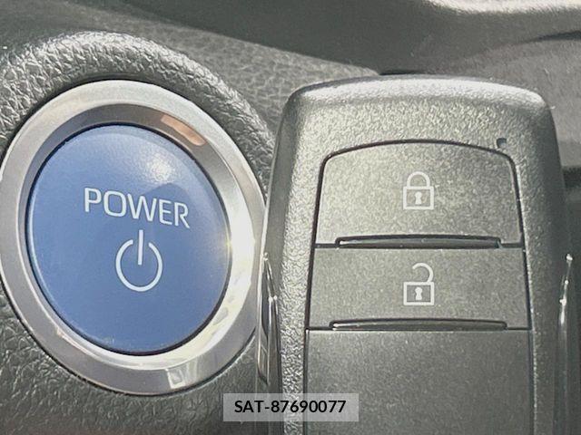Toyota YARIS 2023-07 7459184-7