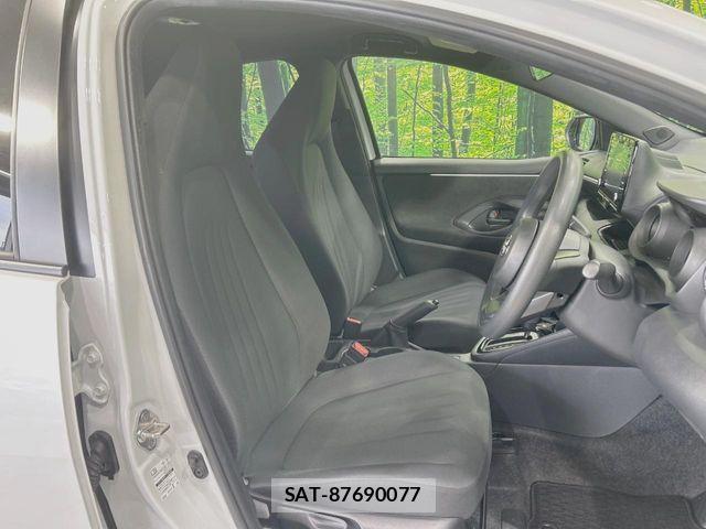 Toyota YARIS 2023-07 7459184-8