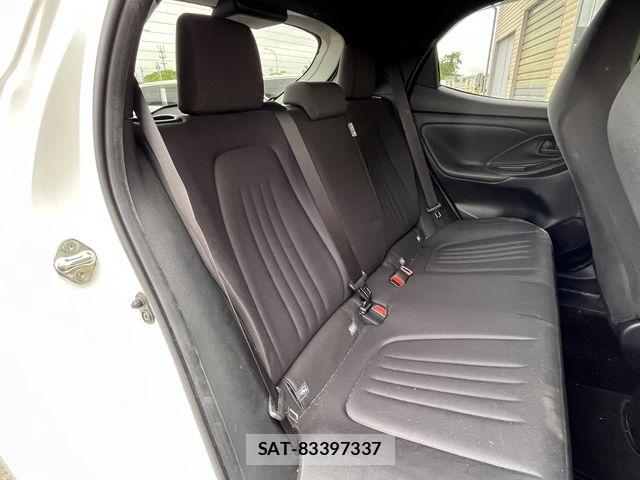Toyota YARIS 2023-02 7459186-12