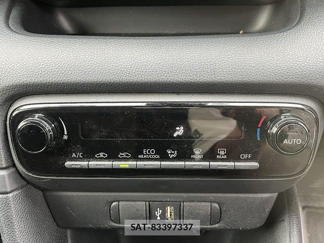 Toyota YARIS 2023-02 7459186-14