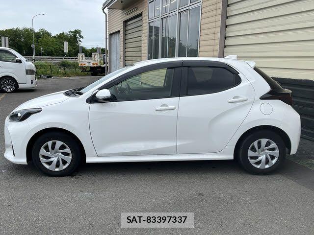 Toyota YARIS 2023-02 7459186-23